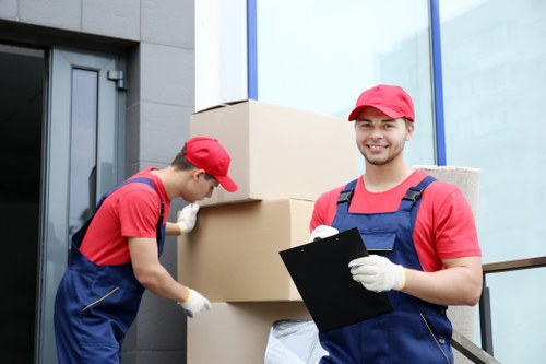 Customer service at Edgware storage center