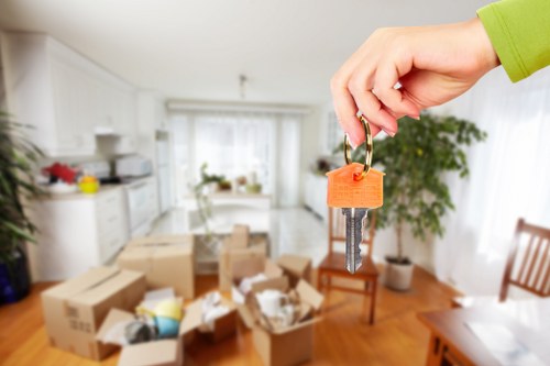Efficient packing strategies for commercial moves in Edgware